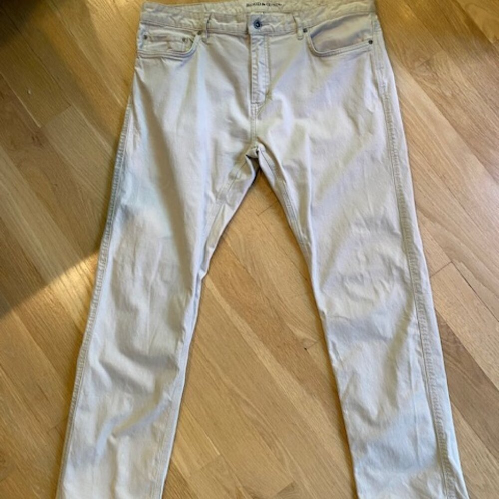 Tan Men's Rodd & Gunn 38L Straight Fit Pants
